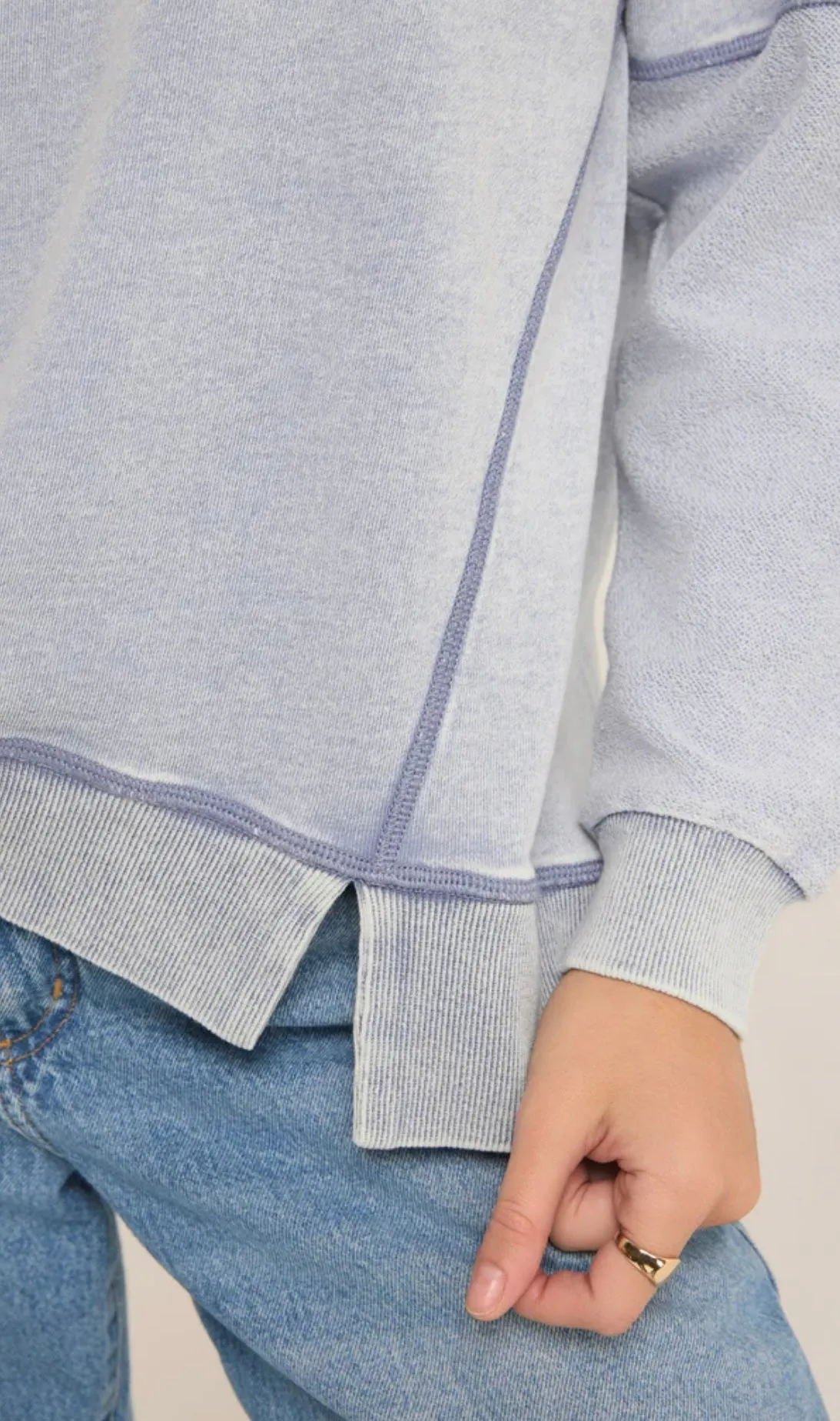 Easy V-Neck Knit Denim Sweatshirt