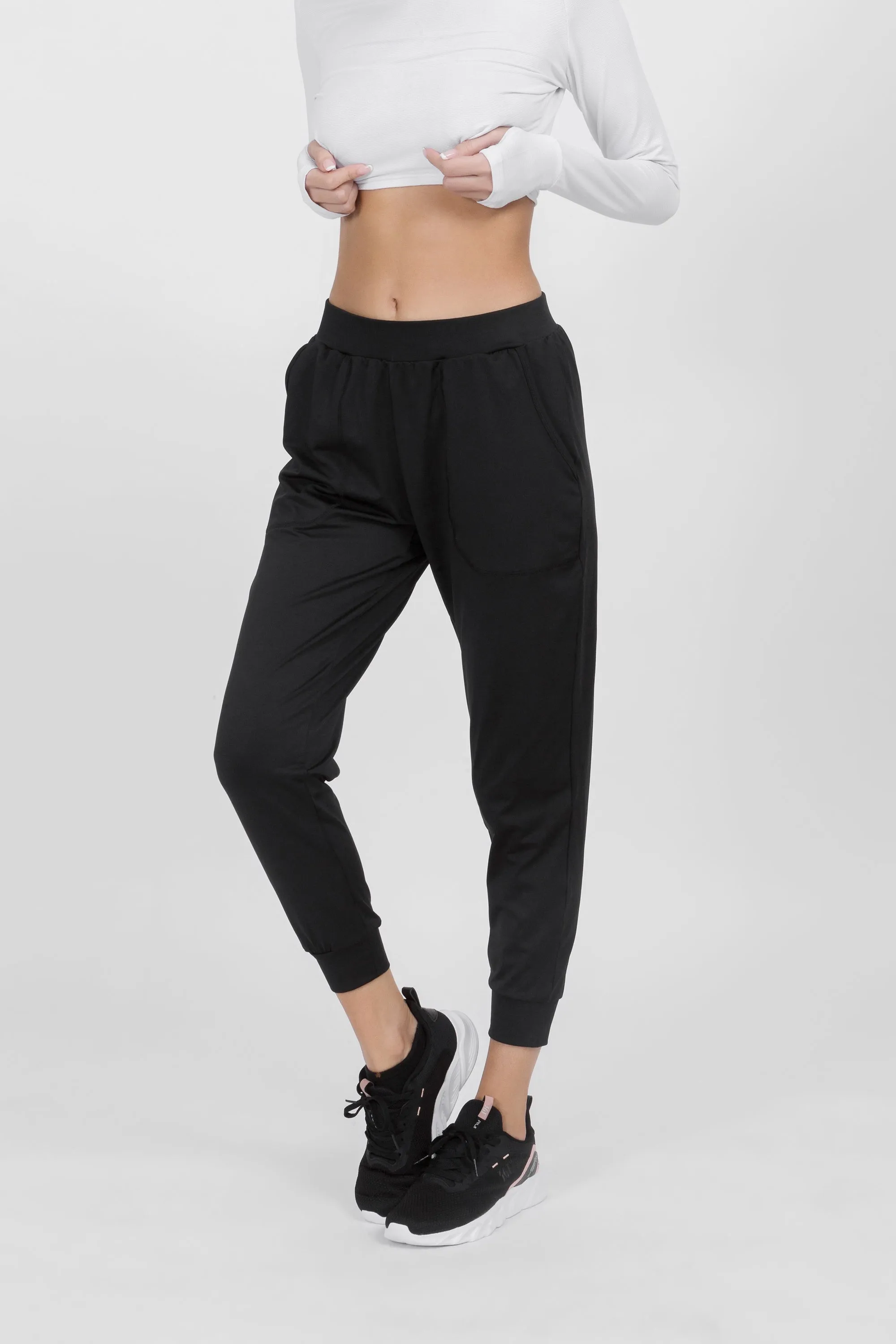 Elastic Waist Joggers In Black