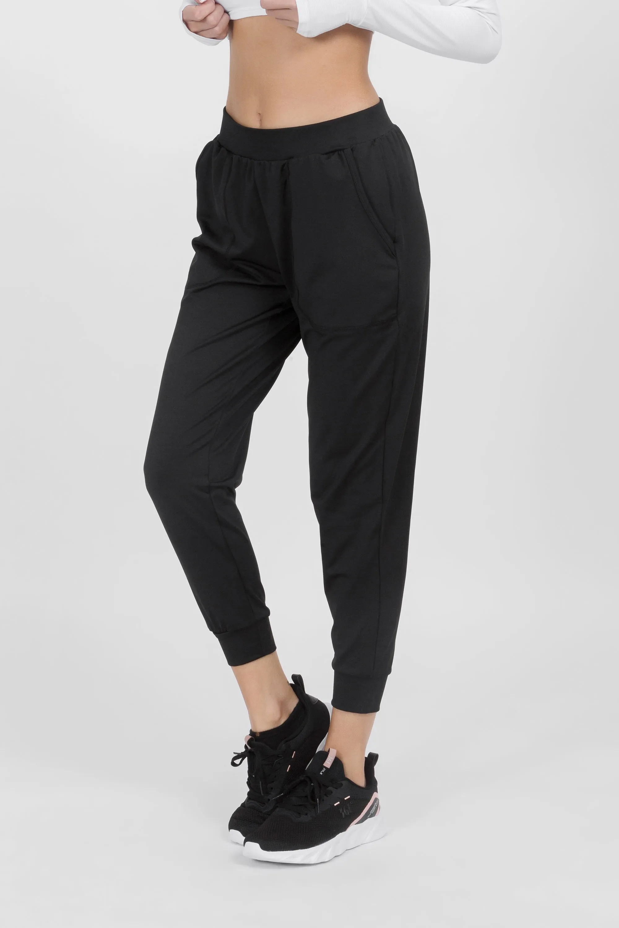 Elastic Waist Joggers In Black