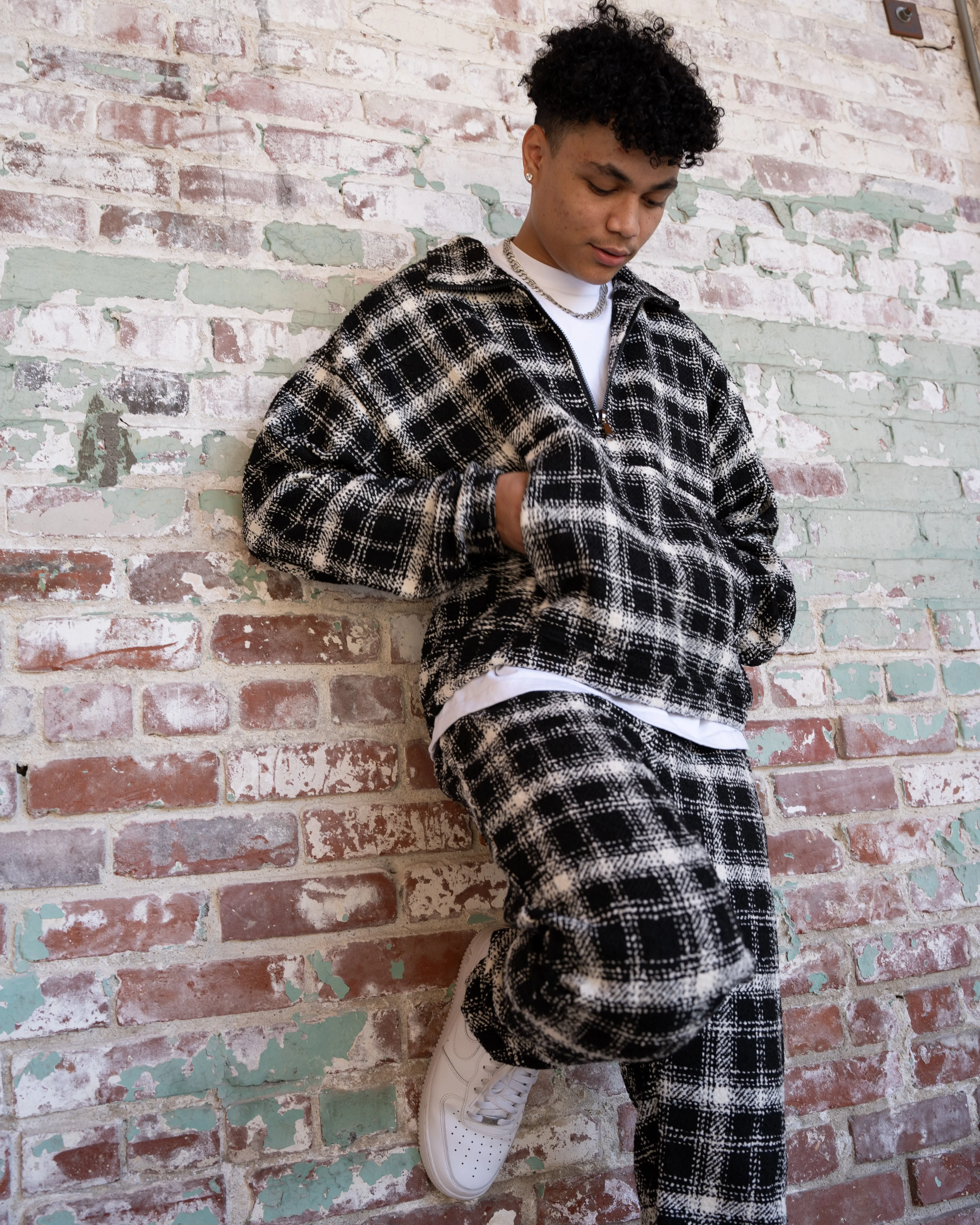 EPTM FLANNEL JOGGERS-BLACK